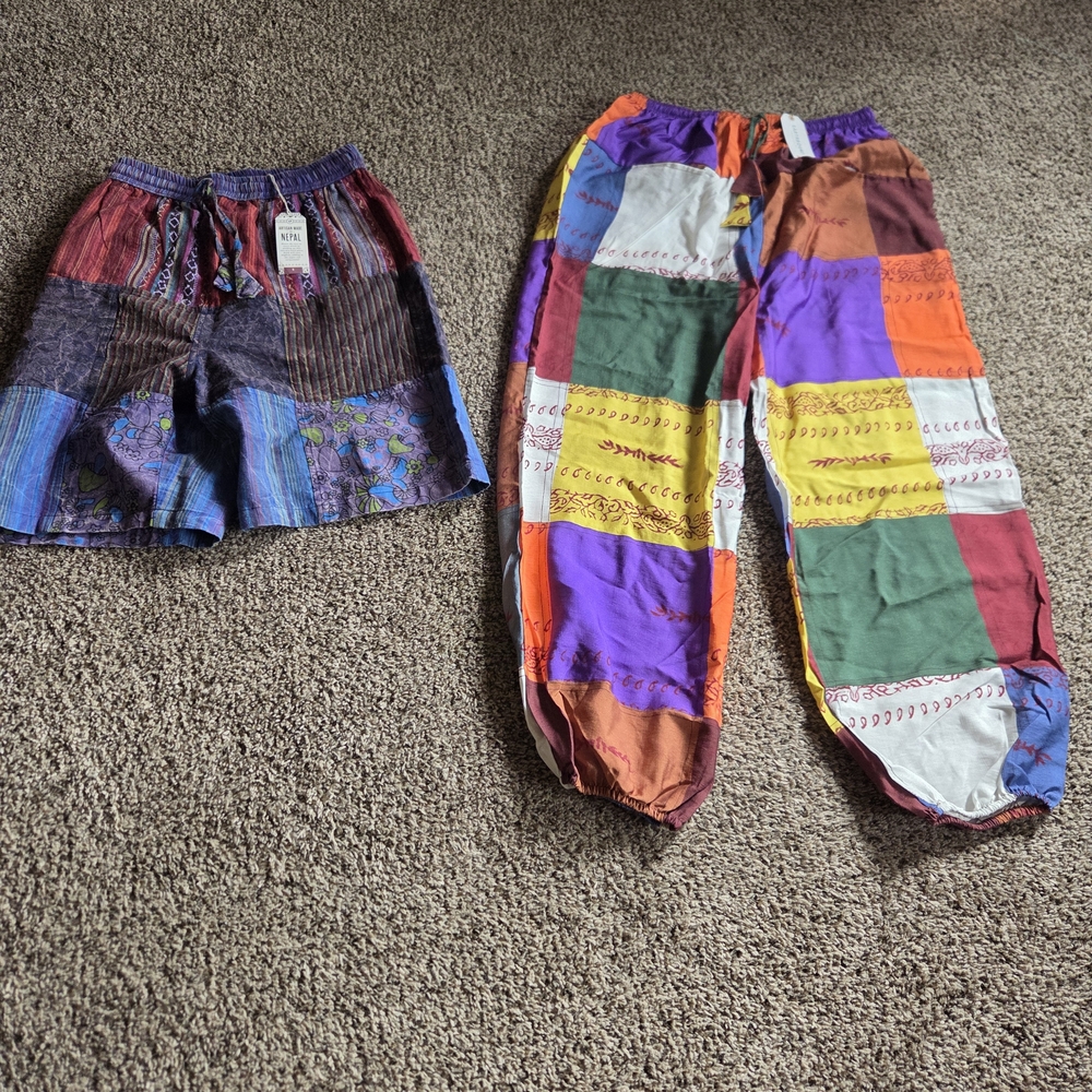 EARTHBOUND small Shorts, Medium Pants Unisex